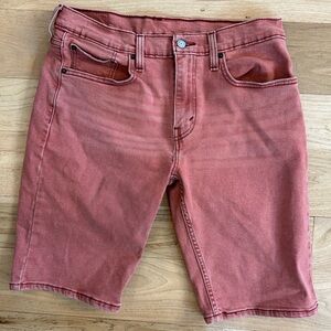 Levi’s Bermuda shorts size 32